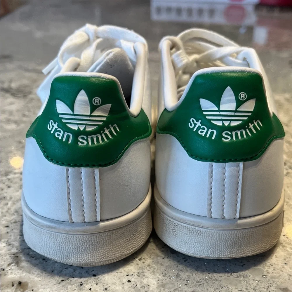 Adidas Stan Smith White Sneakers Size 6